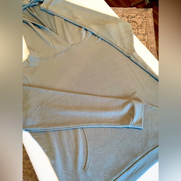 Project Social T, Sage Green 2 Piece Hoodie/ Joggers Lounge Set, Size Medium - Picture 3 of 9